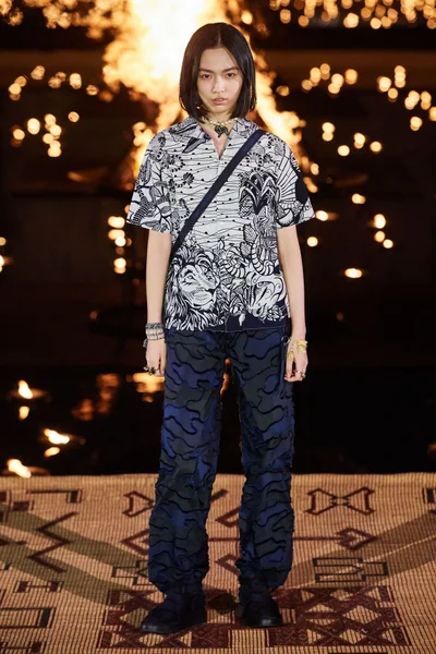 Look 83